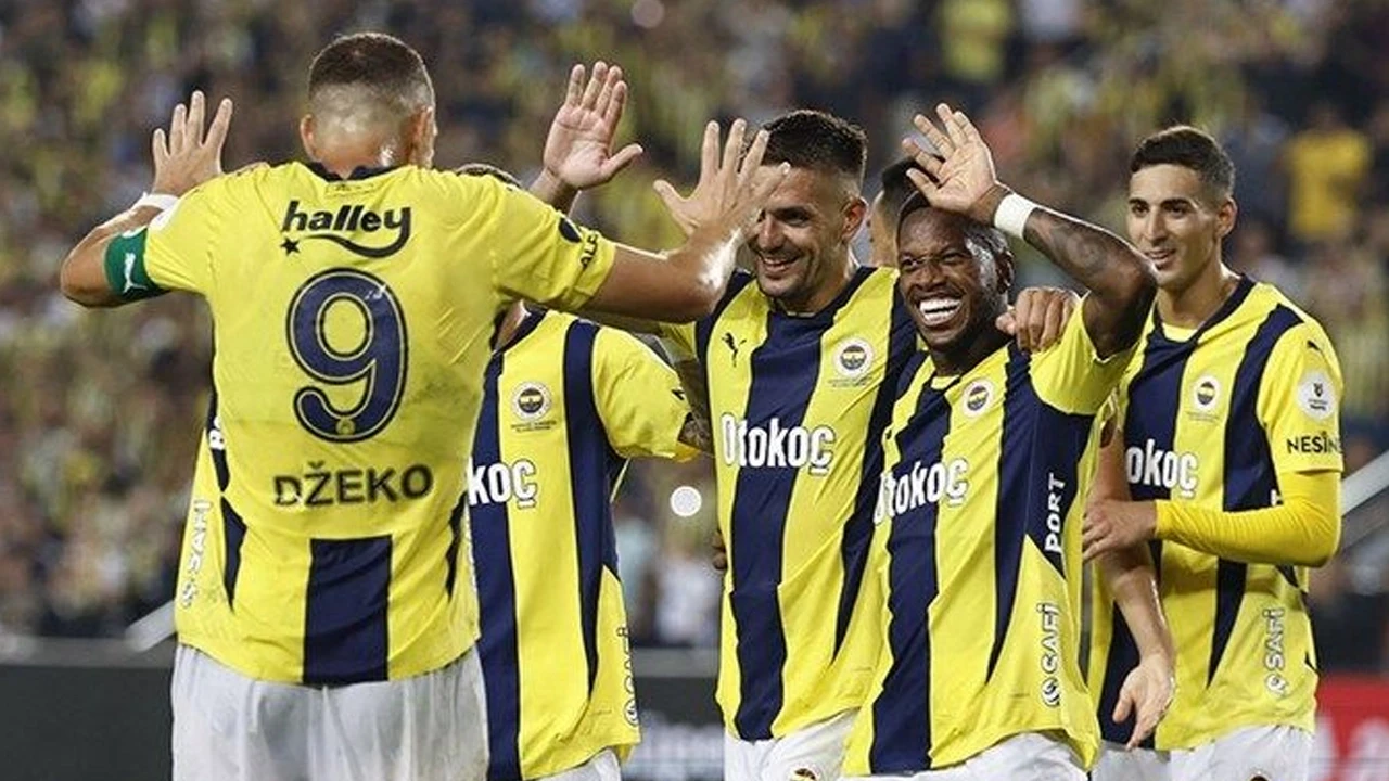 Fenerbahçe, 6 futbolcuyla yollarını ayırıyor! Dev operasyon