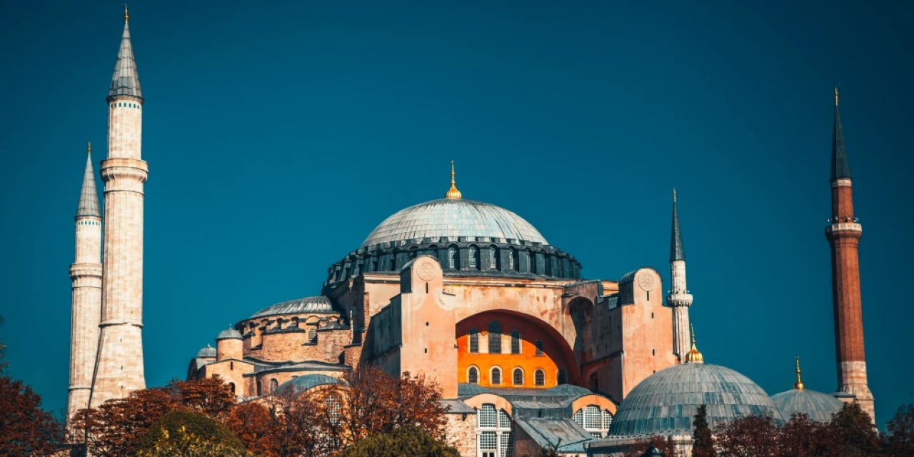 Yunanistan’dan Ayasofya kışkırtması: "Yakında" notuyla paylaşıldı!