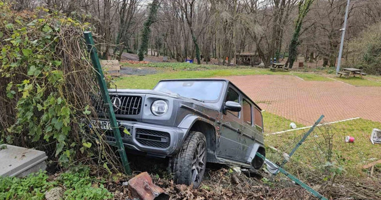 Sarıyer'de milyonluk cip yaşlı kadına çarptı, mesire alanına uçtu!