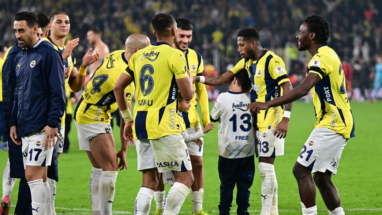 Fenerbahçe, evinde Göztepe'yi 3-2 mağlup etti