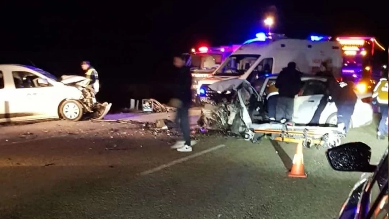 Konya'daki trafik kazası can aldı: Ölü ve yaralılar var