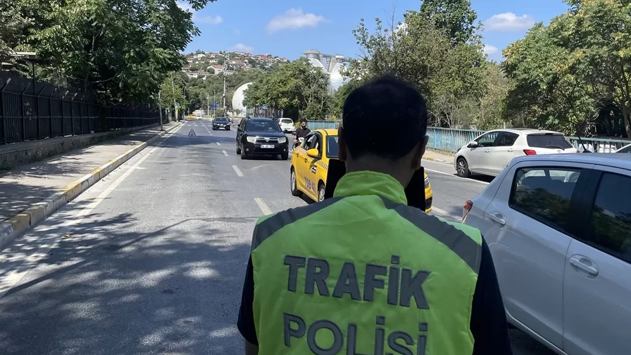 İstanbul'da dron destekli trafik denetimi: 8 sürücüye ceza uygulandı