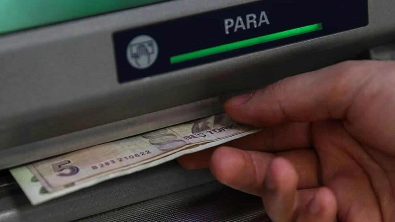 Bankalar güncelledi: ATM’den para çekme limitleri değişti! QR kod limiti ne kadar oldu?