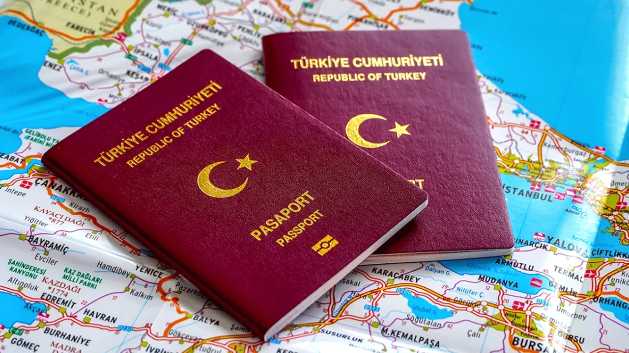 Dünyanın en güçlü pasaportları 2025: Türkiye 6 basamak yükseldi