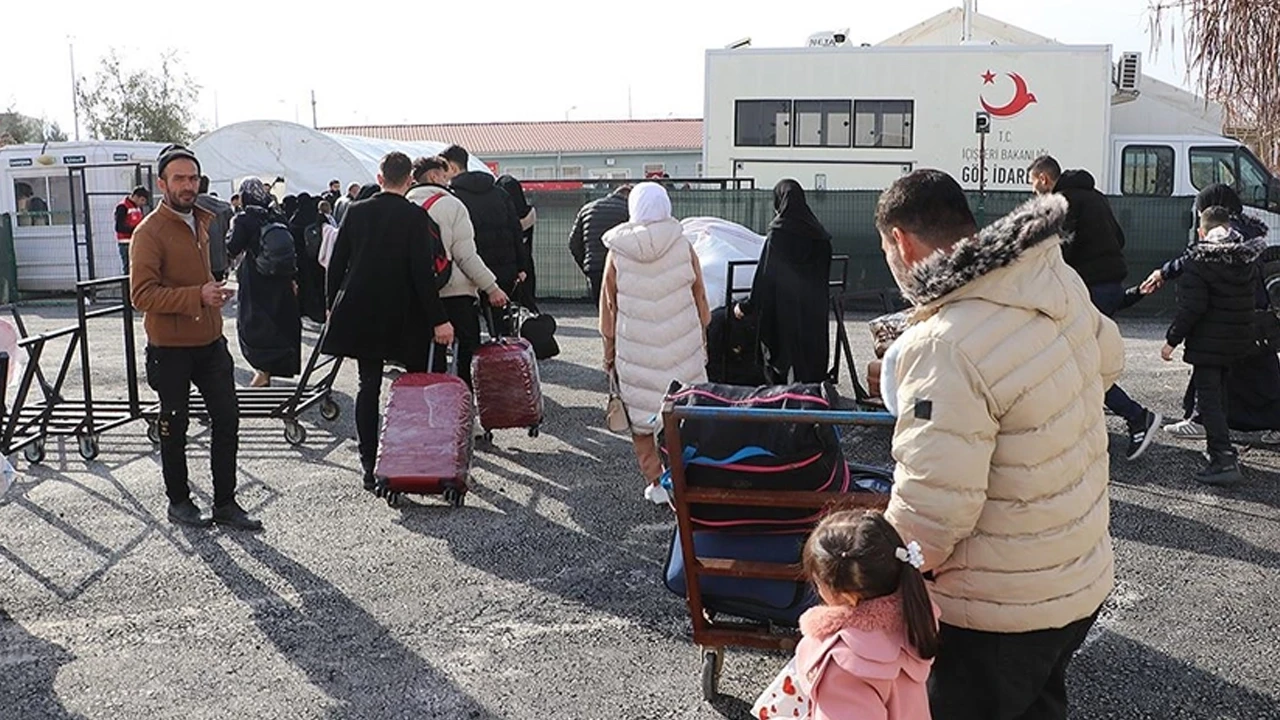 Göç İdaresi Başkanlığı'ndan, Suriyelilere yönelik geri dönüş işlemleri hakkında açıklama