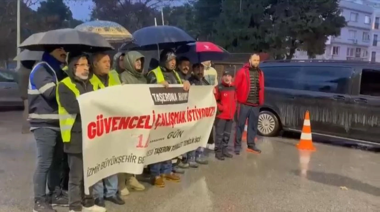 İzmir Büyükşehir Belediyesi çalışanları iş güvencesi için eylemde