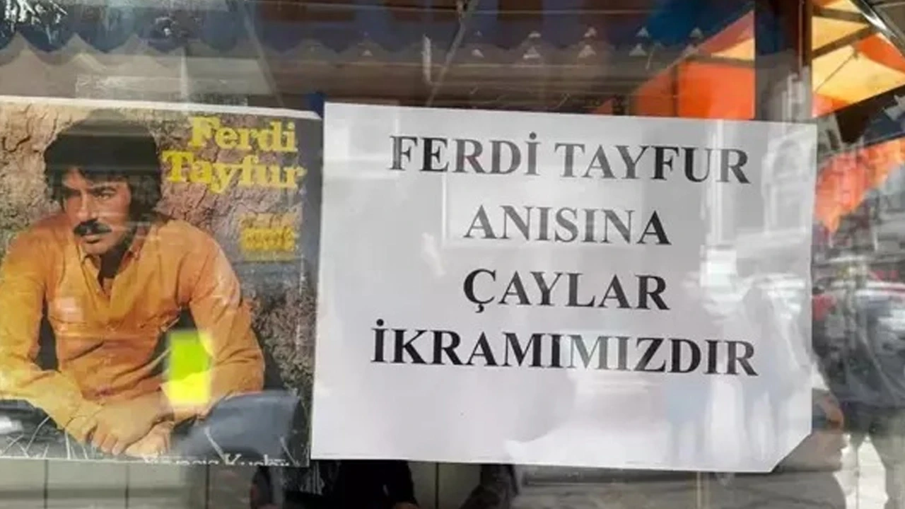 Rize'de Ferdi Tayfur hayrına çay dağıtıldı