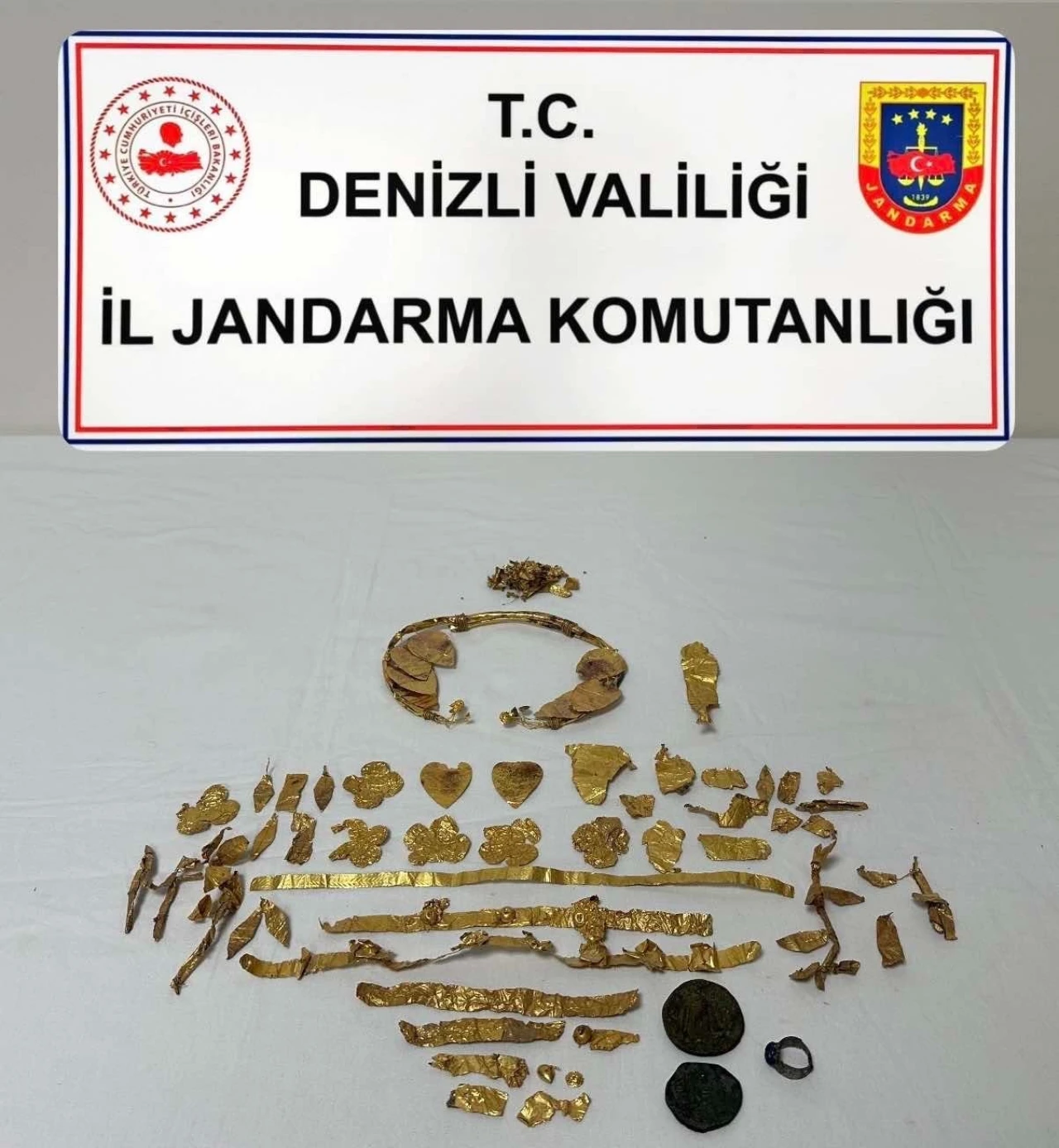 Denizli’de Helenistik döneme ait eserler ele geçirildi