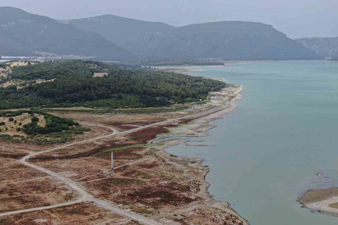 İzmir'de kuraklık alarmı! Barajlar çöküyor, su kalmazsa ne olacak?