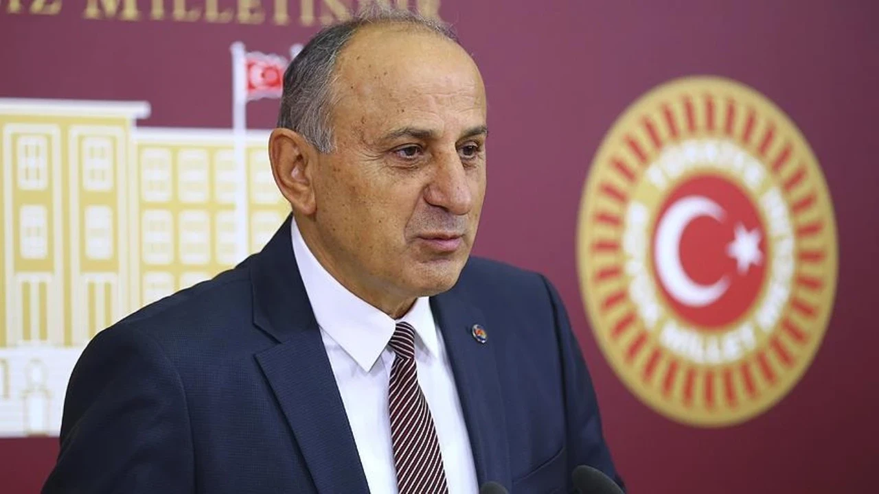 Dursun Çiçek, CHP'nin cumhurbaşkanı adayı olmak için başvuracak! Ekrem İmamoğlu'na rakip oldu!