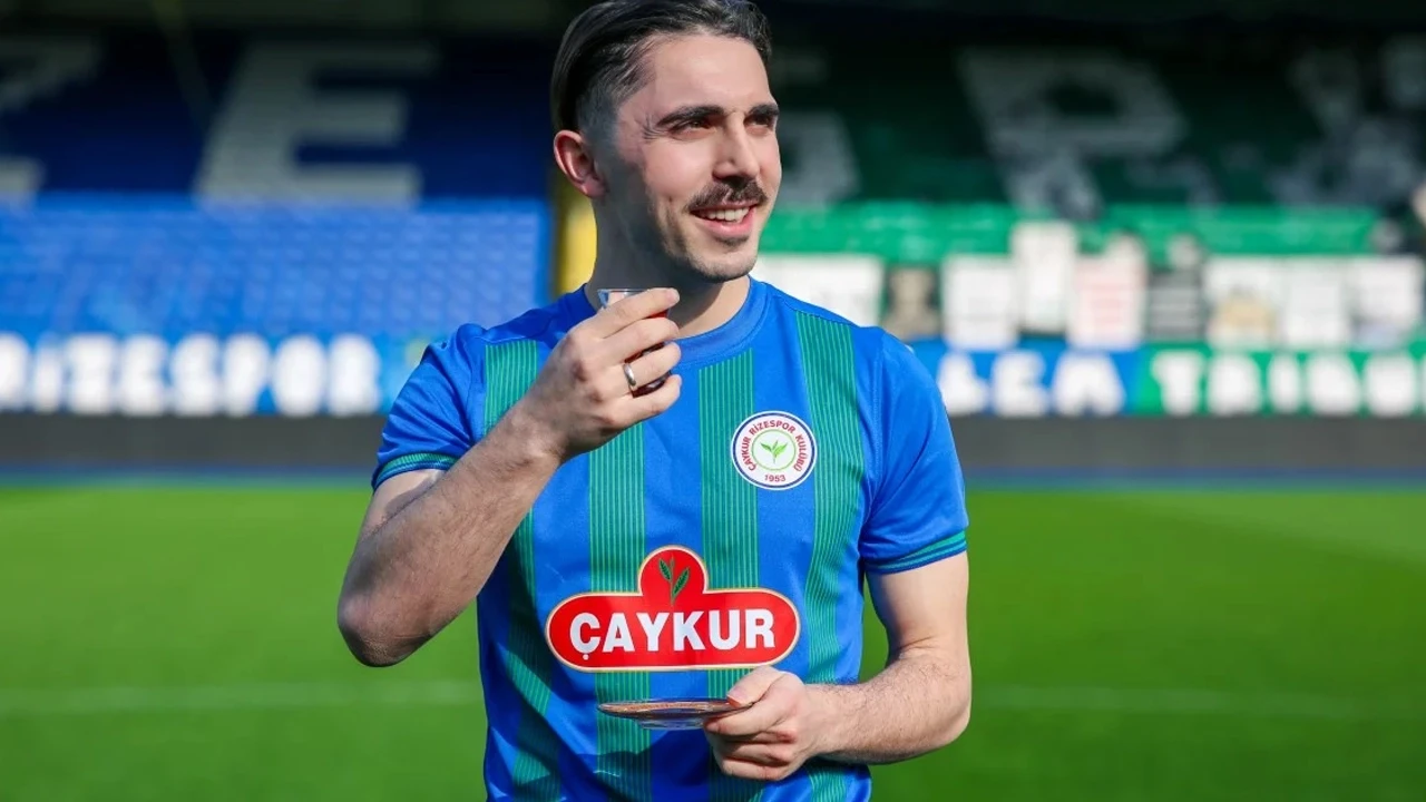 Çaykur Rizespor, Abdülkadir Ömür'ü renklerine bağladı