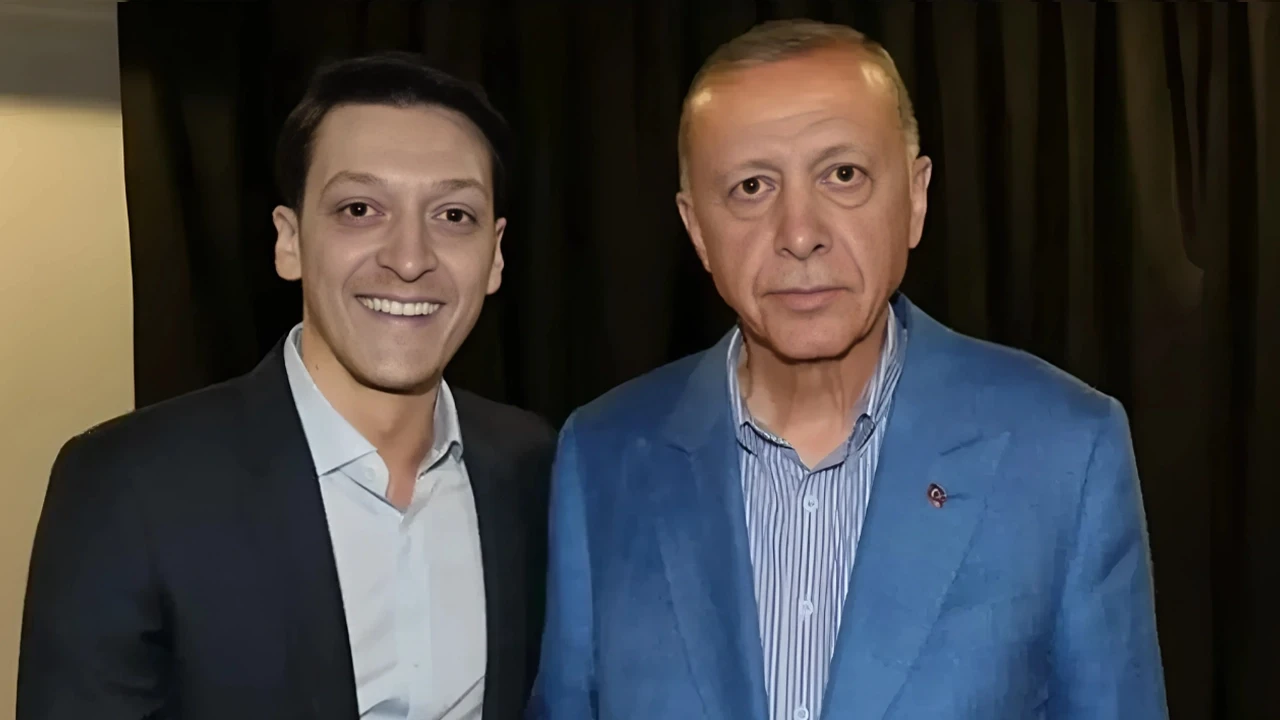 Mesut Özil AK Partiye mi katıldı? Mesut Özil AK Parti’deki görevi ne?