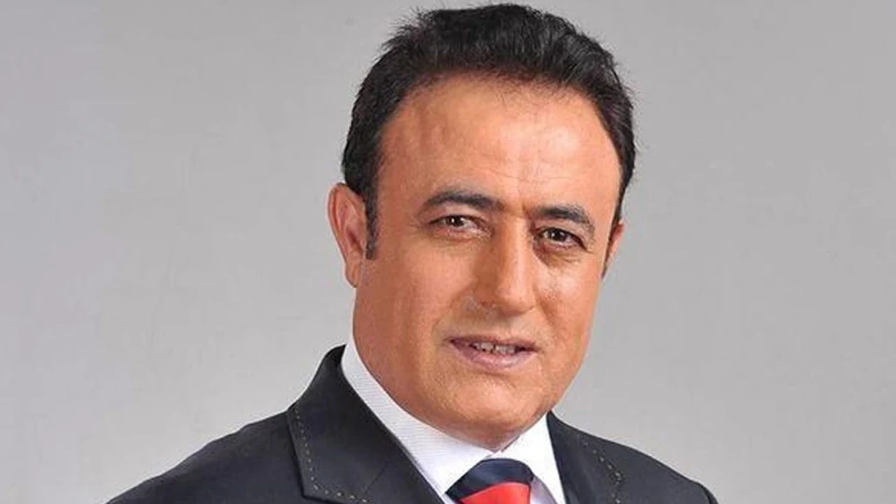 Mahmut Tuncer’den acı haber: Tuncer annesini kaybetti