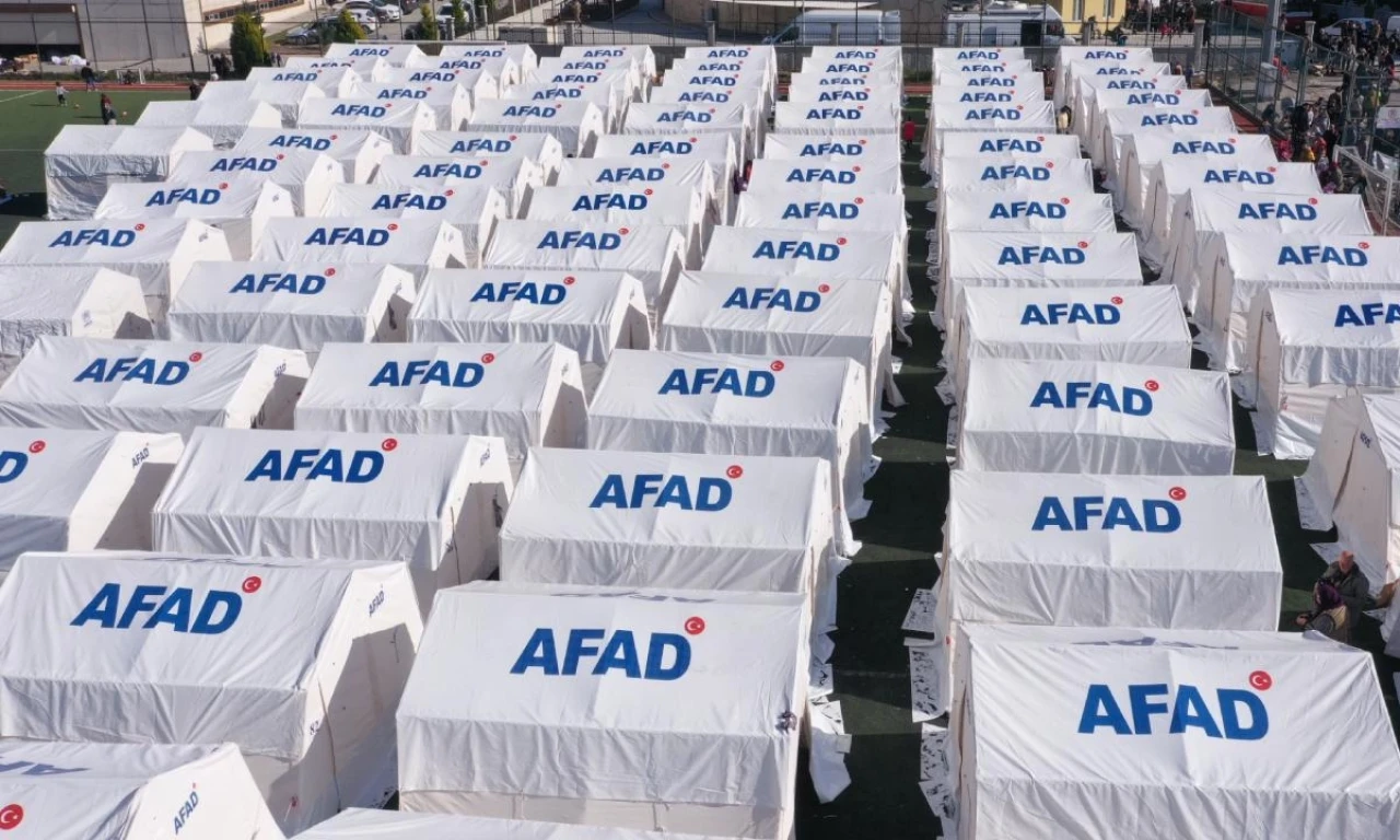 Şok iddia: AFAD yardımları fuhuş salonu için kullanıldı!