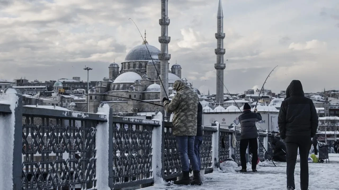 İstanbul, Ankara ve İzmir için kar alarmı! Sibirya soğukları kapıda