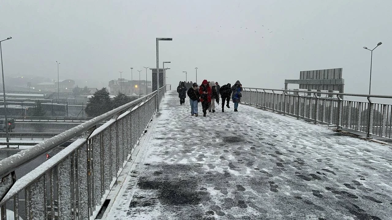 AKOM’dan İstanbul için buzlanma ve don uyarısı