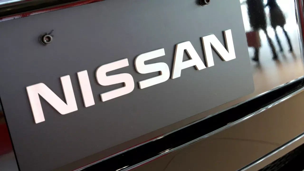 Fitch Ratings, Nissan'ın kredi notunu düşürdü