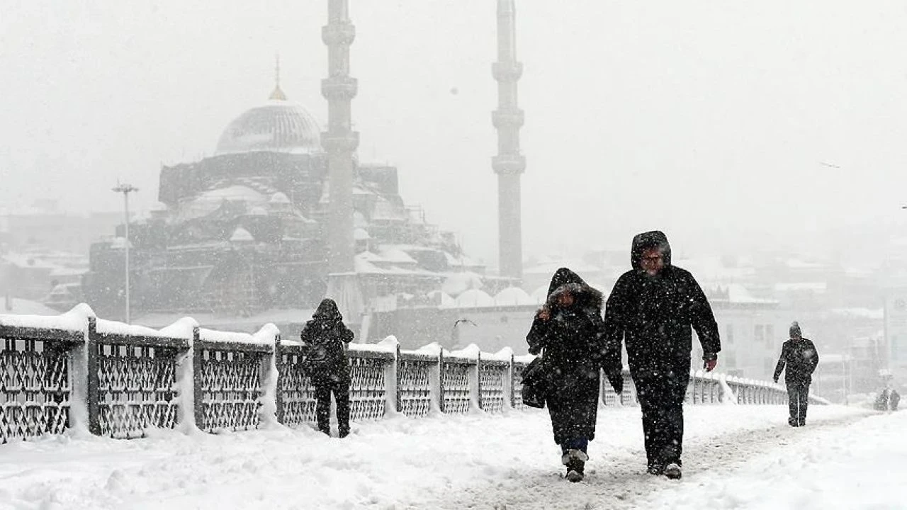 İstanbul’da soğuk hava alarmı! Vali Gül’den 19-21 Şubat için kritik uyarı