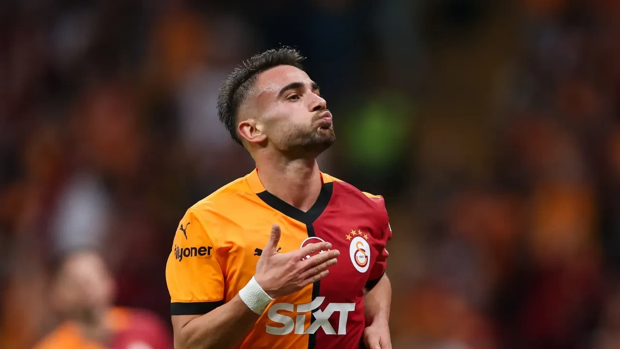 Galatasaray'a Yunus Akgün'den kötü haber! İşte kaçıracağı maçlar