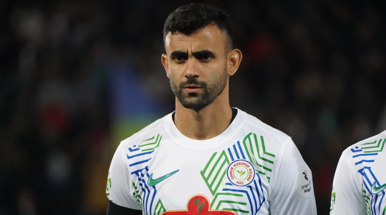 Ghezzal'dan Fenerbahçe - Rizespor maçının ardından flaş paylaşım! Sirk devam ediyor