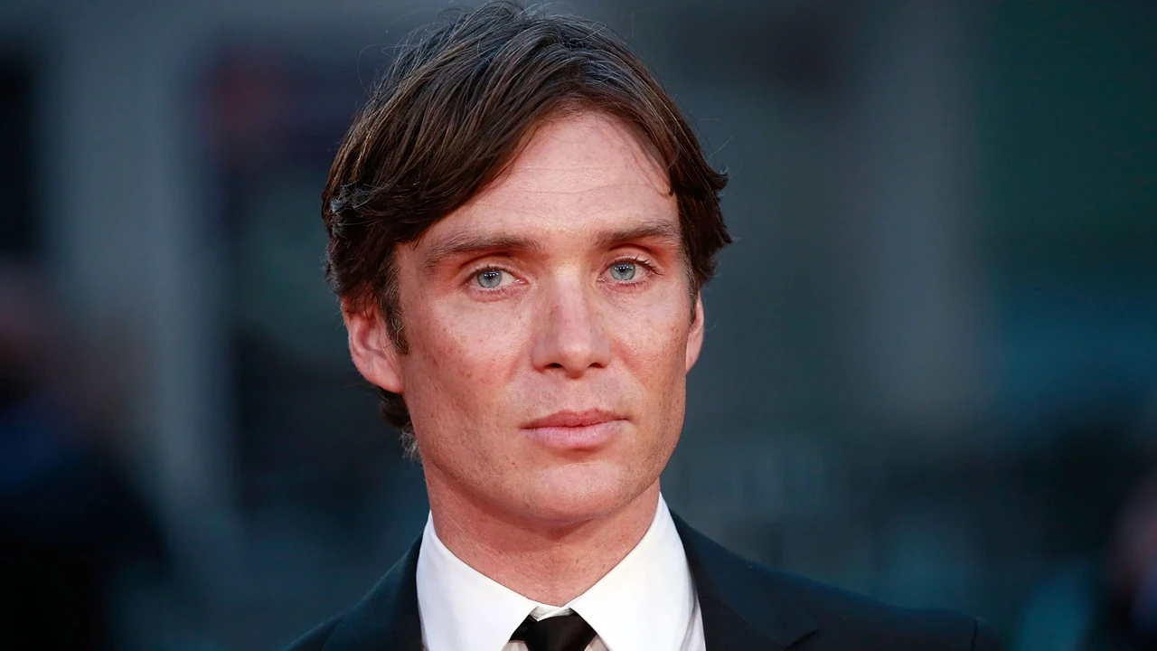 Dünyaca ünlü oyuncu Cillian Murphy en iyi başrol oyuncusu ödülünü aldı