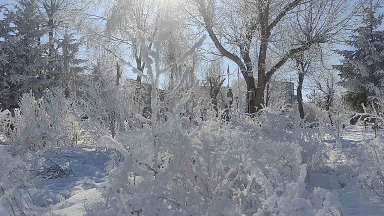 Türkiye’nin en soğuk ilçesinde hava sıcaklığı -28,4°C’ye düştü!