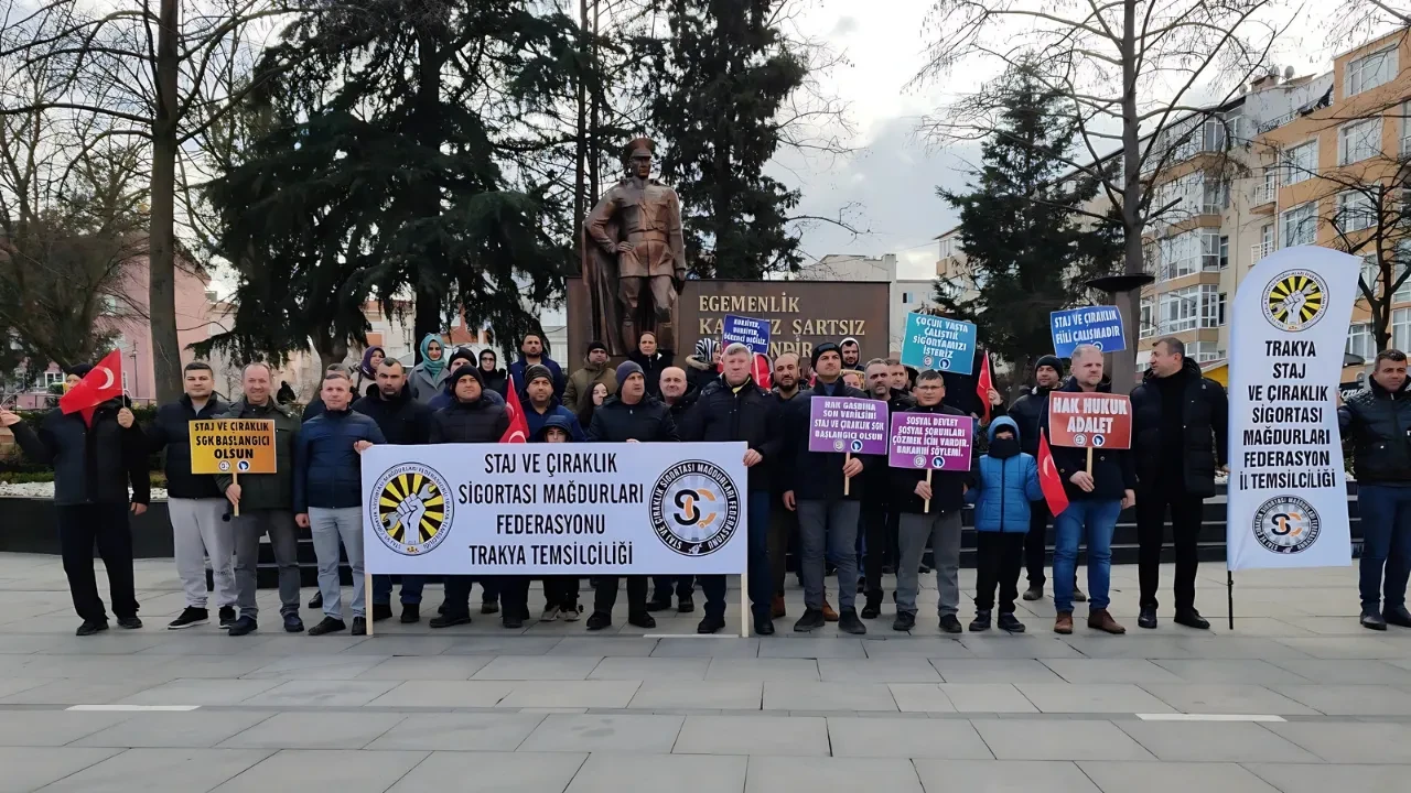 Trakya’daki staj mağdurları Çorlu’da toplandı: Haklarımızı istiyoruz!