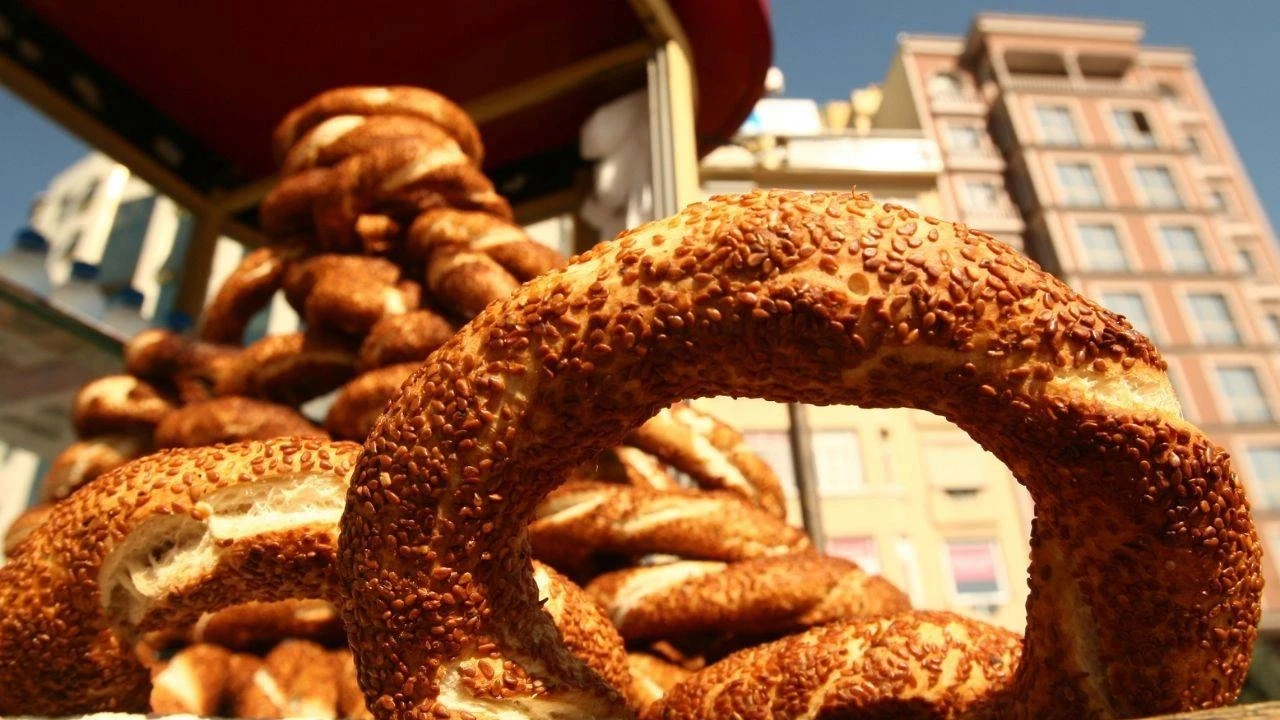 İstanbul'da simide yüzde 30 zam yapıldı! İstanbul'da simit ne kadar?