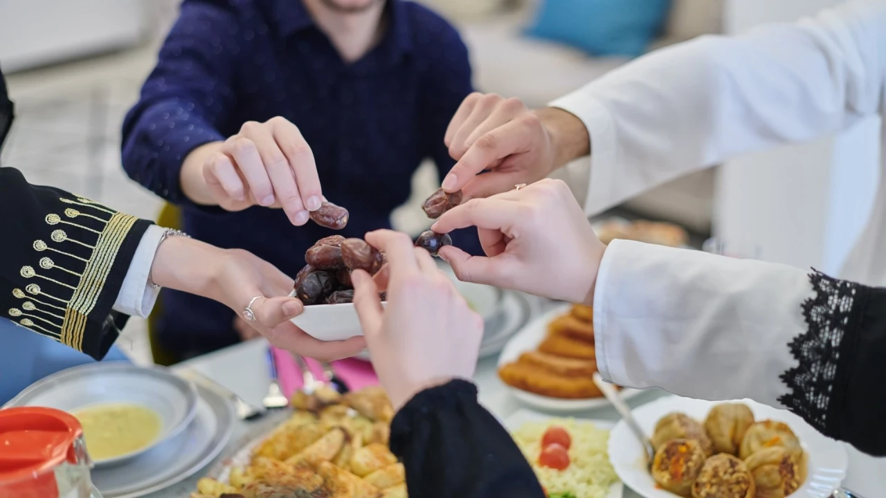 İlk iftar ne zaman? 2025 Ramazan ayı ne zaman başlayacak?