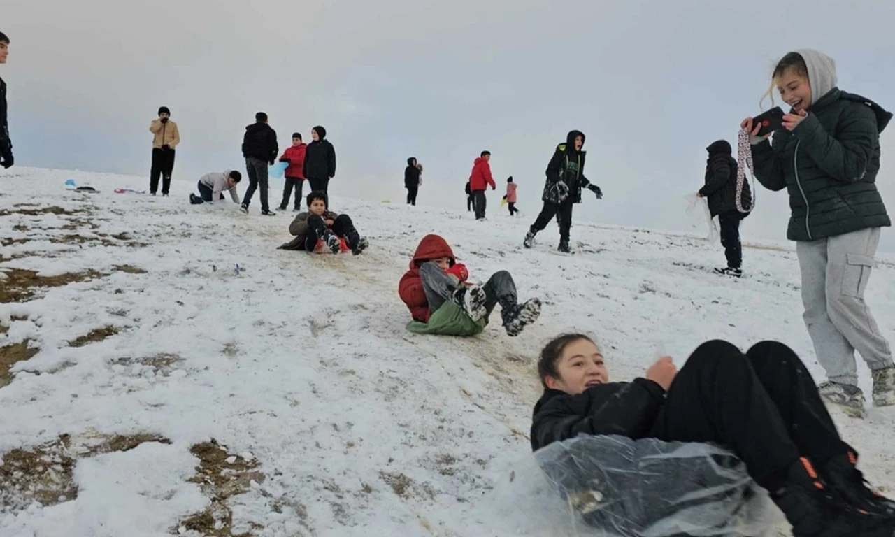 Ardahan'da okullar tatil! Hangi köy ve ilçelerde?