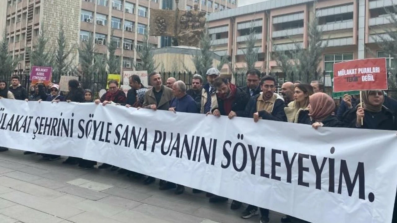 Öğretmen adaylarına mahkemeden emsal karar: Mülakat puanları hukuka aykırı bulundu!