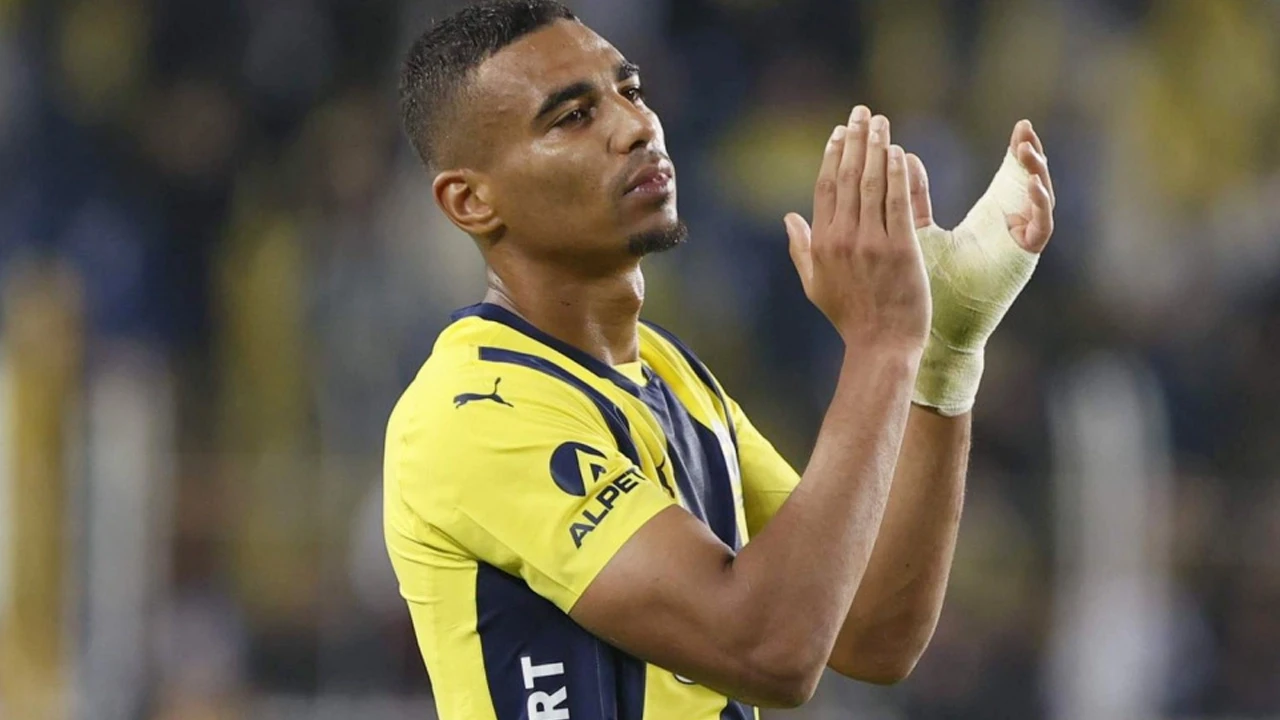 Alexander Djiku için Rennes ve Villarreal devrede! Fenerbahçe'ye yapılan teklif ortaya çıktı