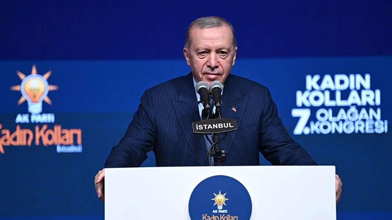 Cumhurbaşkanı Erdoğan: Kadınları dışlayan hiçbir siyasi hareket muvaffak olamaz