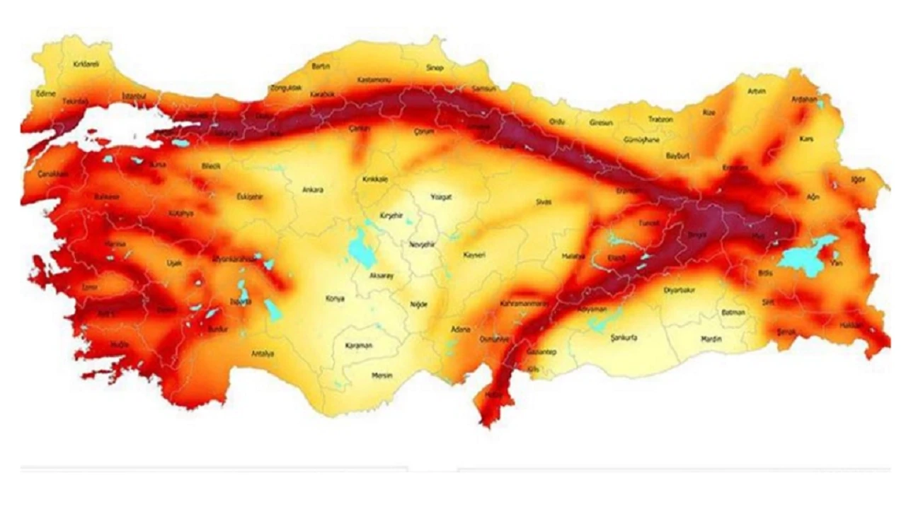 Türkiye aktif fay haritası yayınlandı: Peki, evinizden fay hattı geçiyor mu? İşte detaylar...