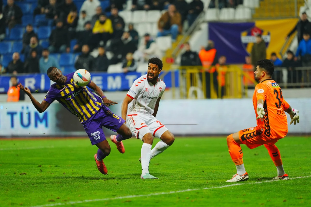 Eyüpspor, Sivasspor'u tek golle mağlup etti