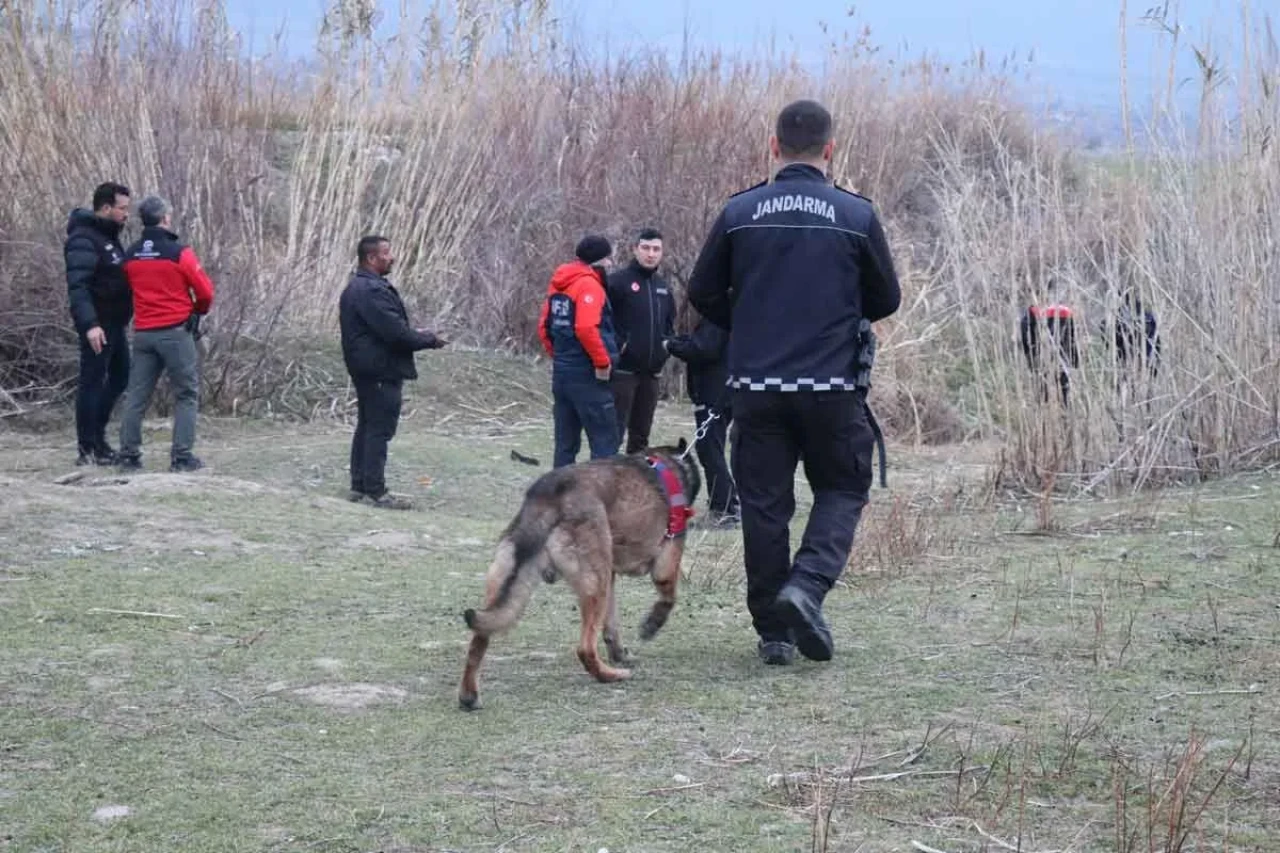 Denizli'de kaybolan 4 yaşındaki Nazlı'nın son görüntüleri ortaya çıktı