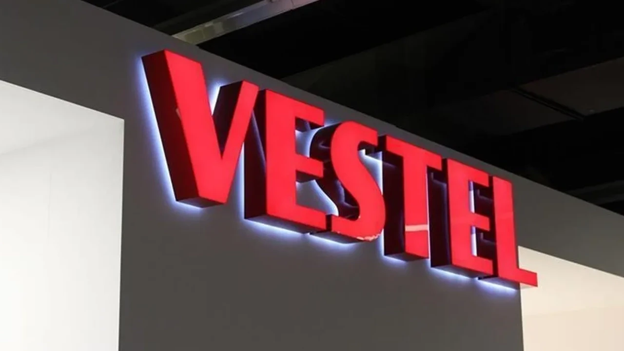 Vestel, Ramazan'a sessiz kalırken Noel ve Halloween'ı coşkuyla kutlamıştı!