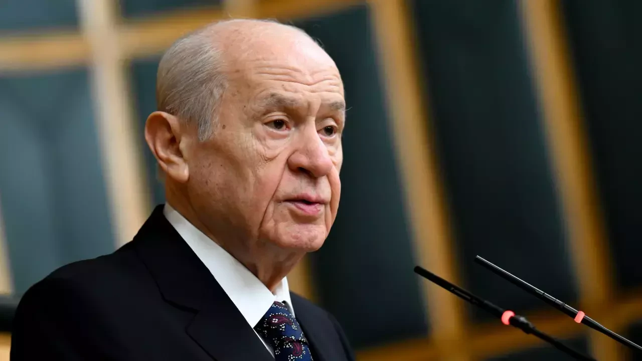 Bahçeli’den CHP ve DEM Parti’ye sert çıkış: Duruşunuzu netleştirin!