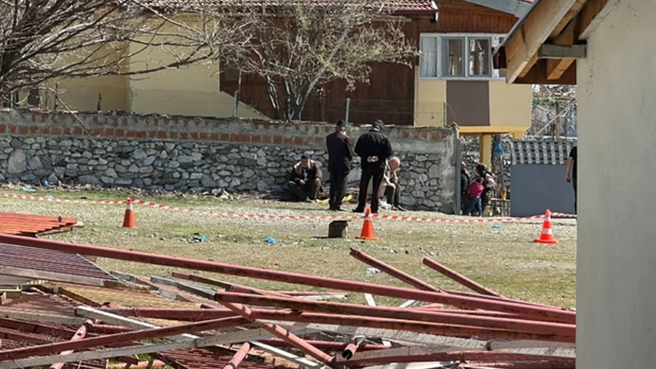 Çorum'da gaspçı dehşeti: Yaşlı kadını öldürüp evini ateşe verdiler