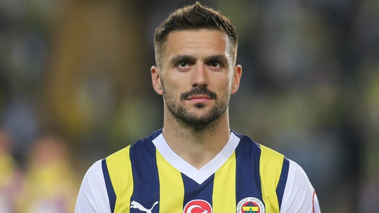 Fenerbahçe'de şok! Dusan Tadic'in yeni takımı canlı yayında açıklandı