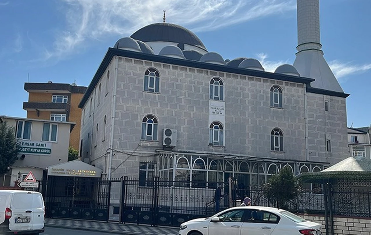 Kocaeli'de akılalmaz olay: Cami tuvaletinde silahla vuruldu!