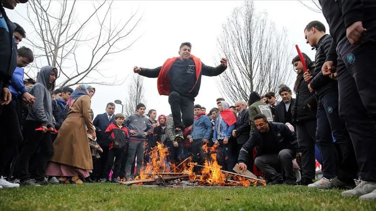 2025 Nevruz Bayramı ne zaman? Nevruz nedir, gelenekleri neler?