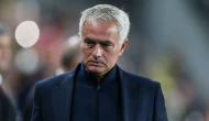 Milli futbolcu Fenerbahçe'ye gelmeyi kabul etti! Son karar Jose Mourinho'nun