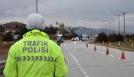 Milletvekillerine ömür boyu trafik cezası muafiyeti geldi!