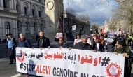 Suriye'deki Alevileri katleden HTŞ, Londra'da protesto edildi!