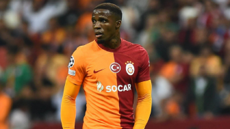 Wilfried Zaha, Galatasaray'a resmen veda etti