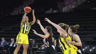 Ertelenen FIBA Kadınlar Süper Kupa'sını Fenerbahçe aldı