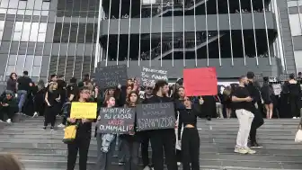 Semih Çelik tarafından katledilen Ayşenur Halil'in arkadaşlarından protesto!