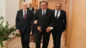 Bahçeli ve Çakıcı buluştu: Kol kola görüntüler dikkat çekti!