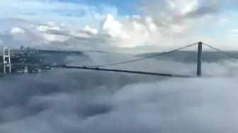 İstanbul Boğazı'nda yoğun sis! Gemi trafiği askıya alındı